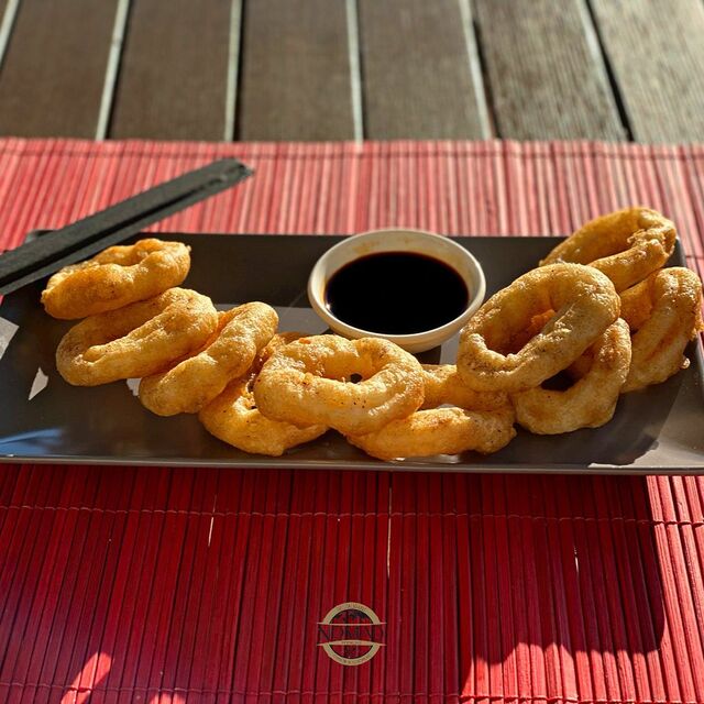 Eat like a Viking!
calamar pane 🥢