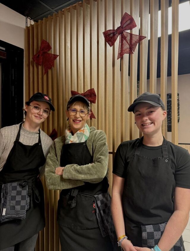 On vous accueille avec le sourire