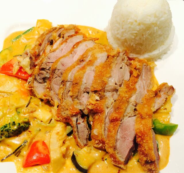 Nr. 55: Salatei Ente- mit Kokosmilch , rote Thai Currysoße ?