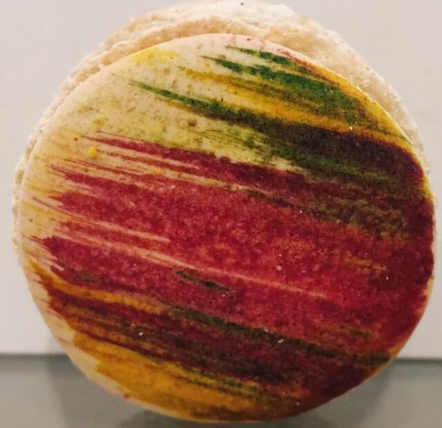 Macaron Plombière
(Kirsh et Fruits Confits)
