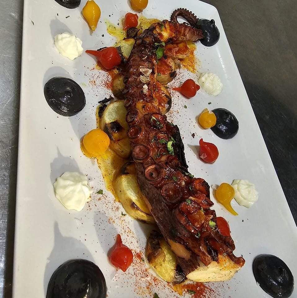 PATA DE PULPO A LA BRASA