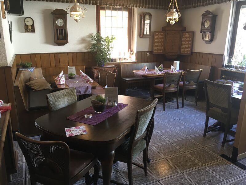 #5 Ein erster Einblick in unseren gemütlichen Gastraum.