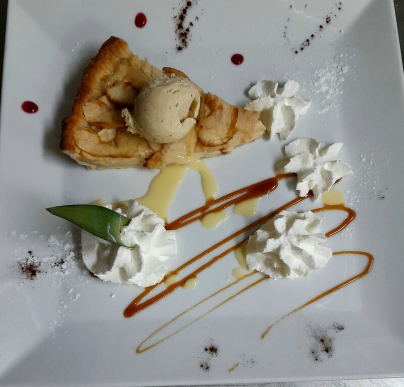 Déssert du jour du week-end du 20 novembre : tarte aux pommes à la crème pâtissière