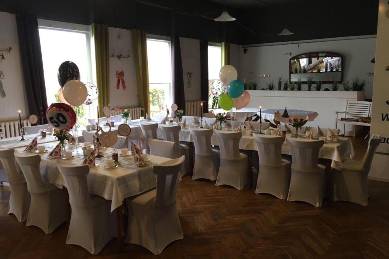 Feiern Sie mit uns….