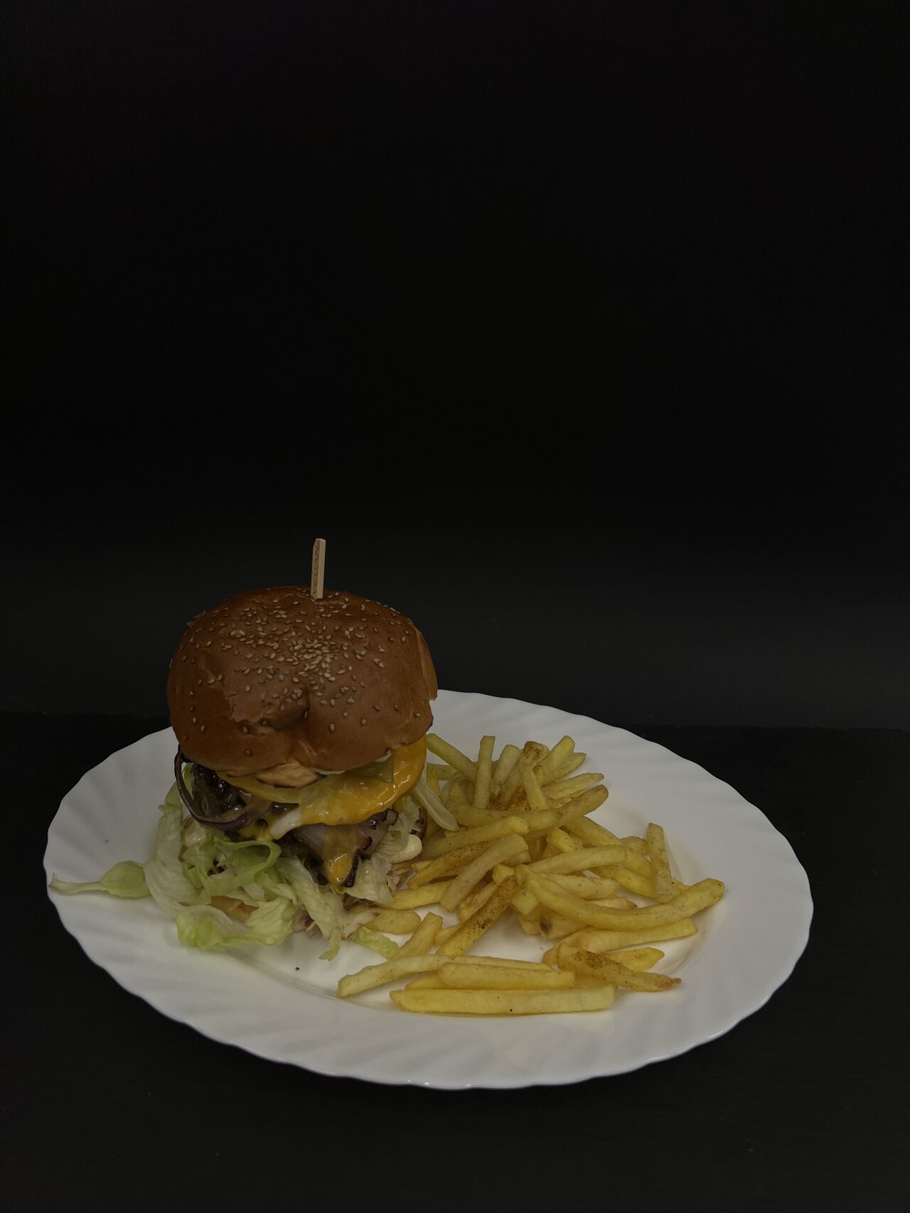 Burger Sedlák, hranolky