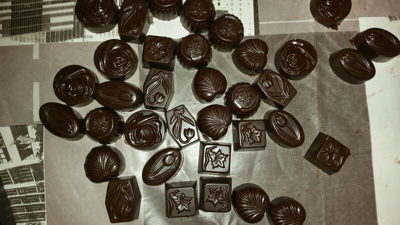 ballotins chocolat noir ou au lait en précommande 