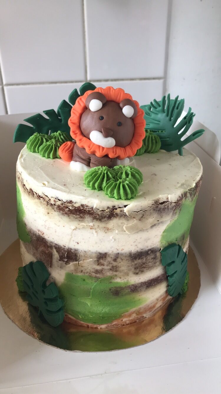 Naked cake jungle
