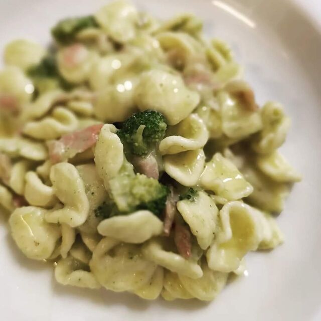 Orecchiette mit broccoli und speack