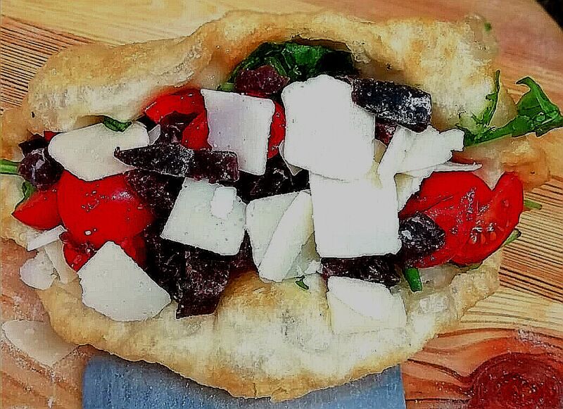 PANZEROTTO FREDDO BRESAOLA,RUCOLA E GRANA