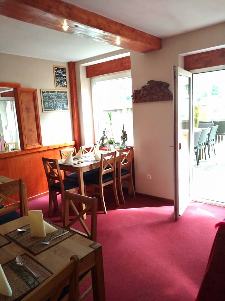 Unser Gastraum, indem Sie gemütlich essen, trinken und reden können :-) - Raum 1