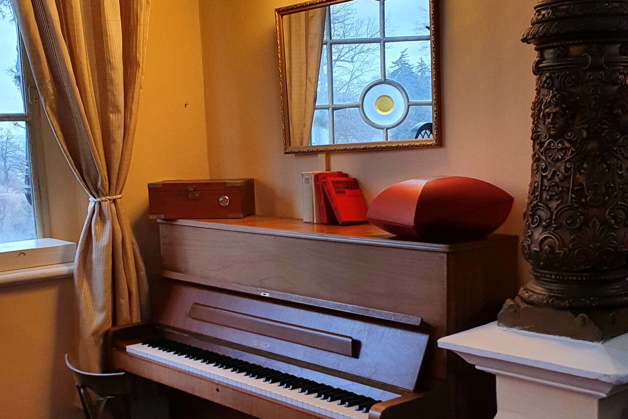 Piano naživo