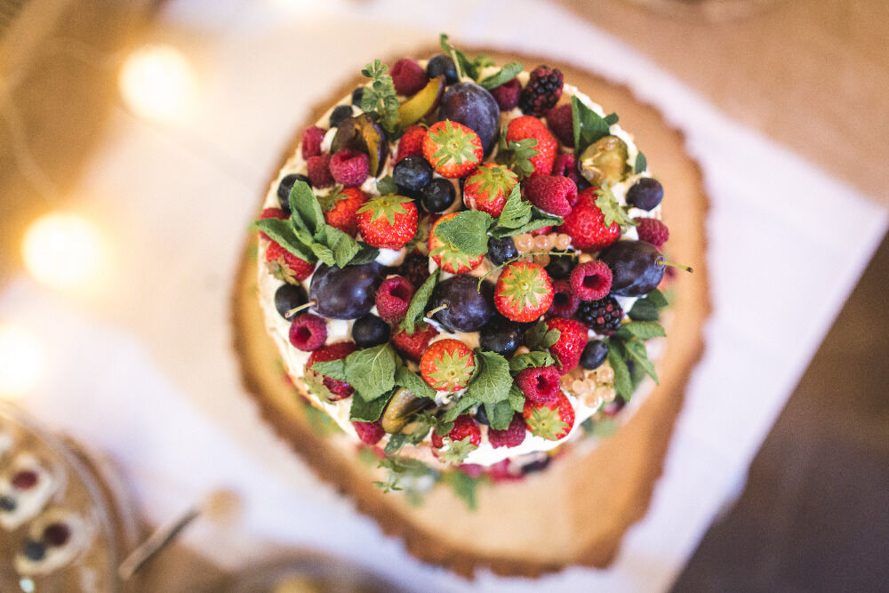 svatební dort - ovoce