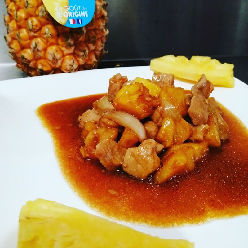Sauté de porc au caramel et ananas