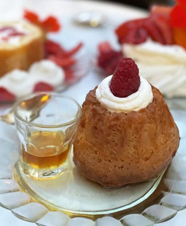 LE fameux baba au rhum