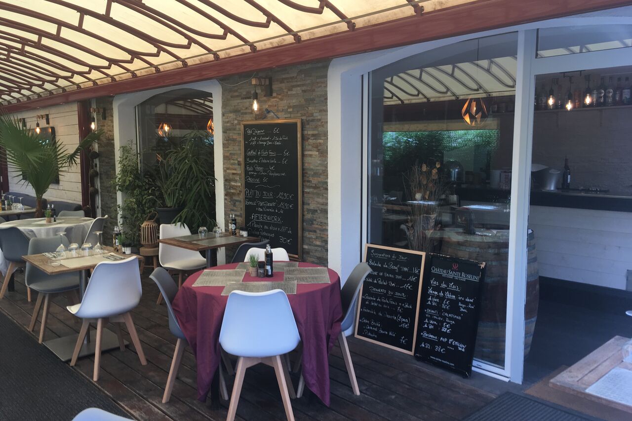 Terrasse Chaleureuse