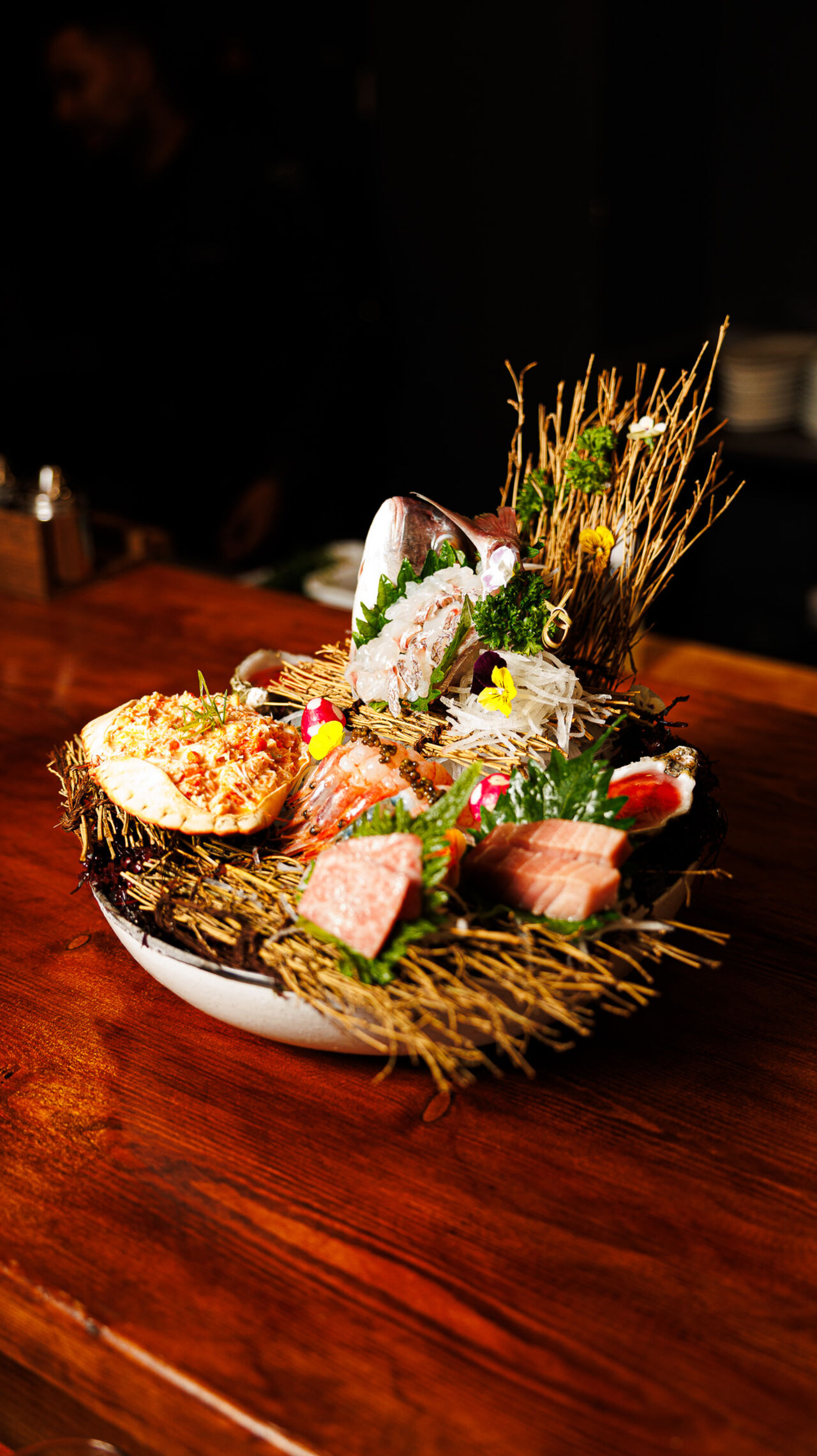 En japonés Yugo significa fusión, un nombre perfecto para definir la esencia de nuestra gastronomía.