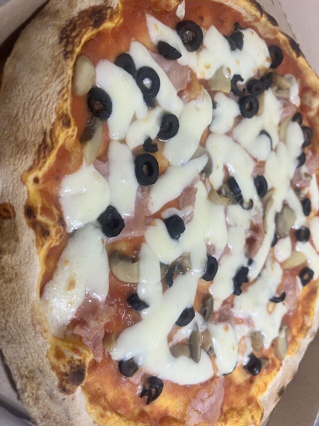 Pizza Capricciosa 