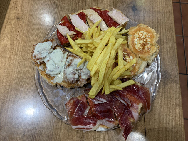 RUEDA DE TOSTAS
