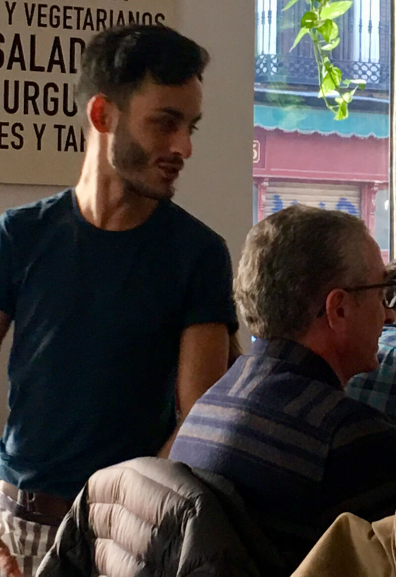 David con clientes de Alma 