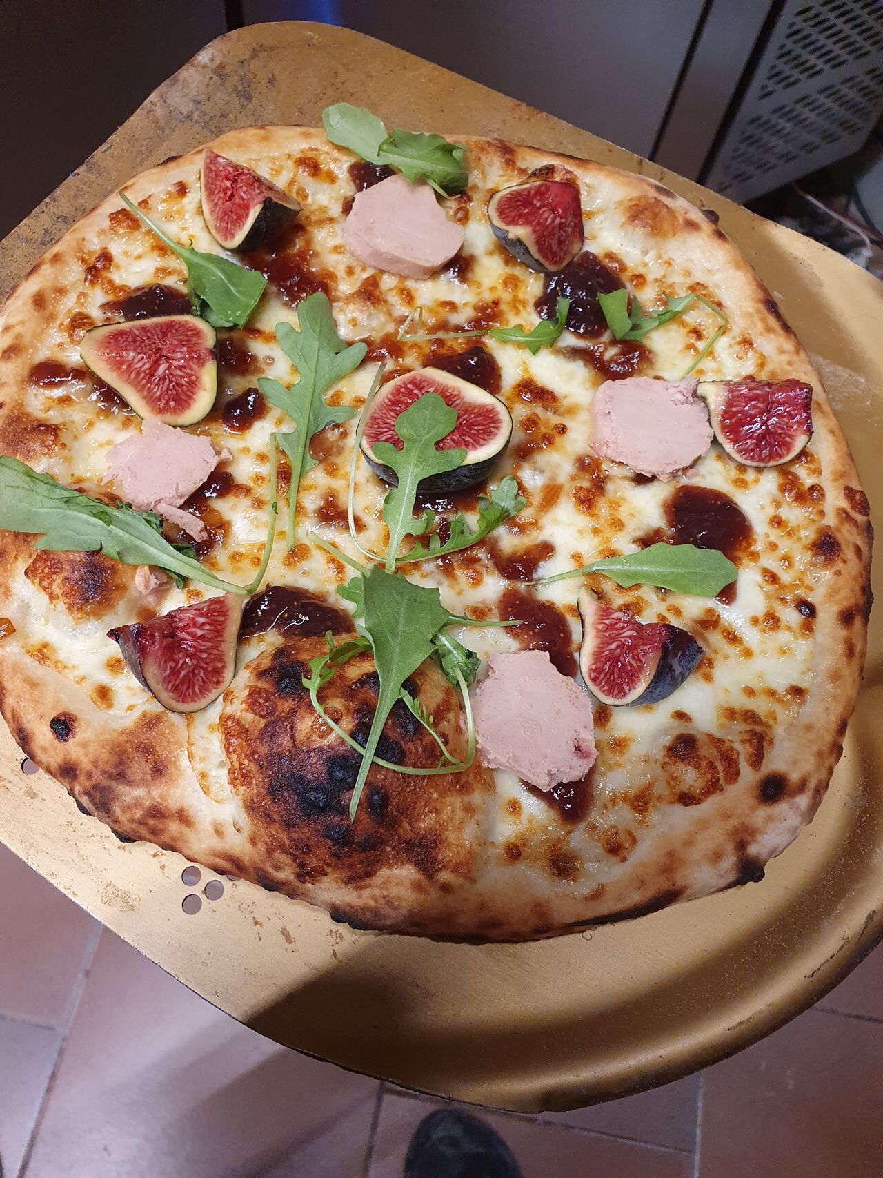 Pizza foie gras figue