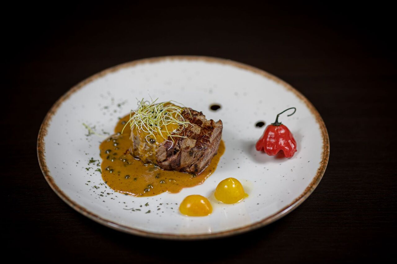 Biftek u zelenom papru