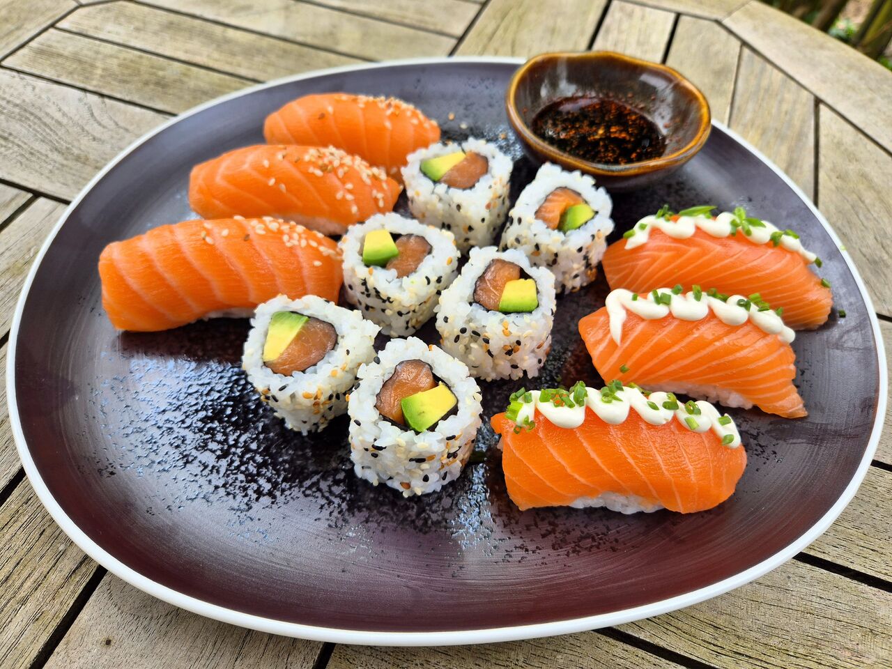 Lunch box Asagao (12 pièces) / 13,90 €