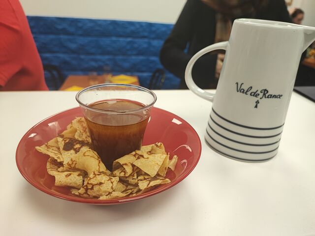 Tagliatelles de crêpe et sirop de pommes 