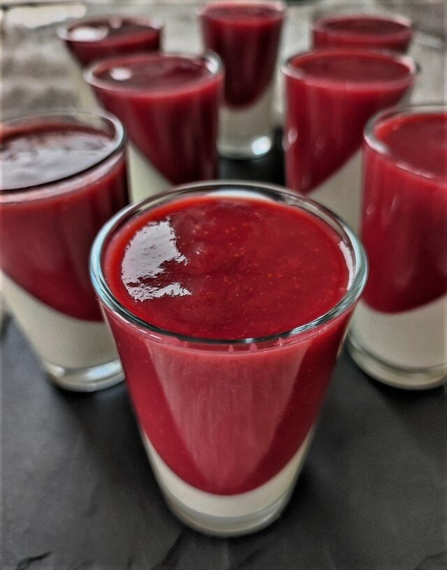 La panna cotta infusé à la vanille
