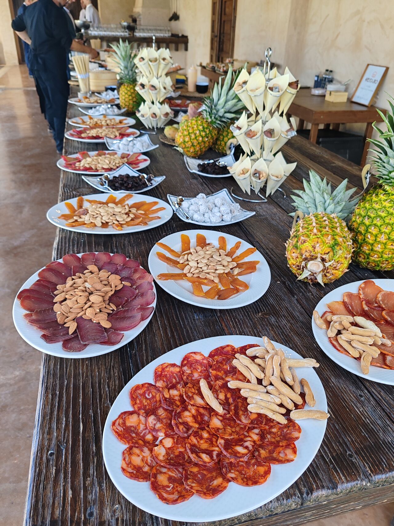 Mesa de Salazones y Embutidos