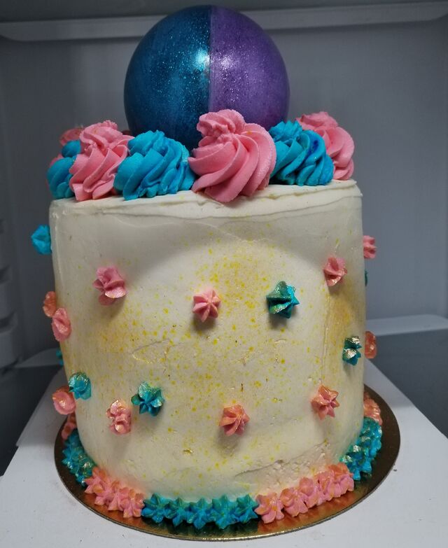 Gâteau pour baby shower / gender reveal