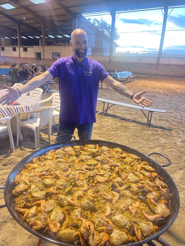 Paella pour 70 personnes 