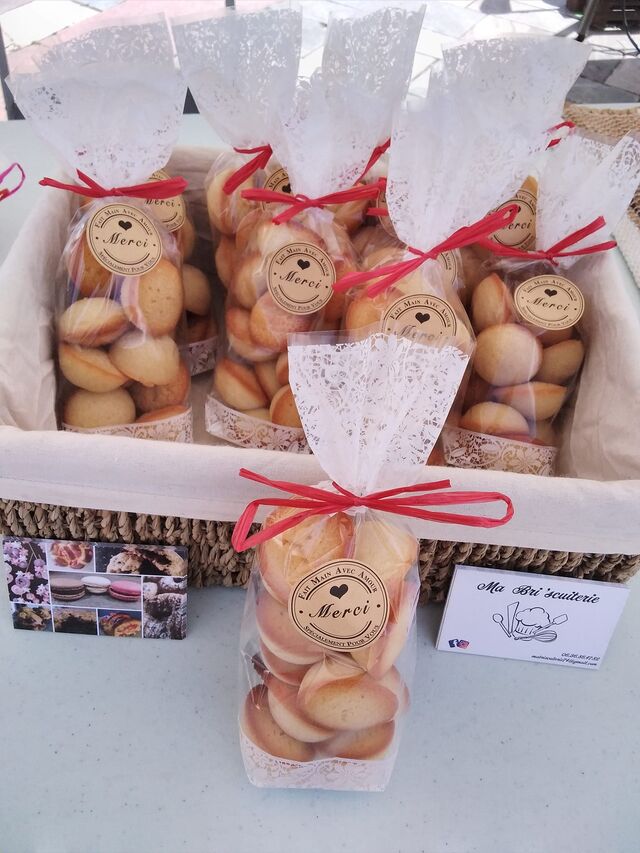 Financiers 150gr 4 Euros Moelleux et pur beurre mes financiers vous accompagneront pour tous les moments gourmands de la journée