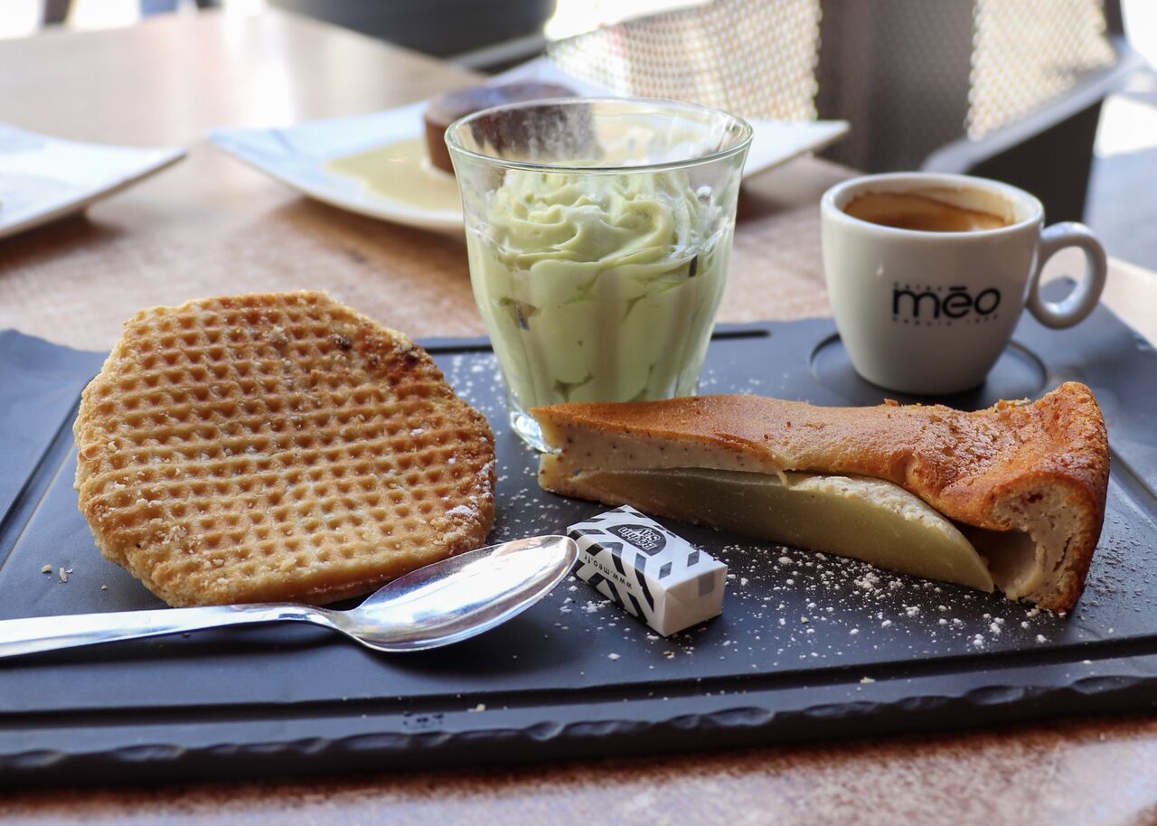 Café très gourmand
