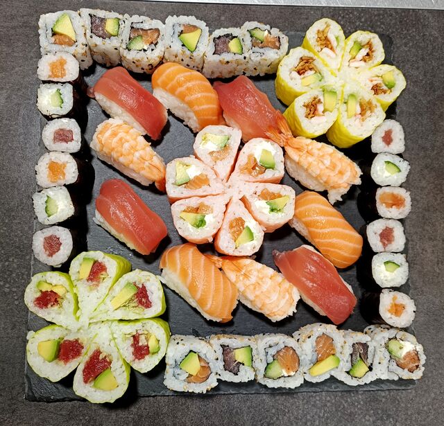 Plateau de sushis