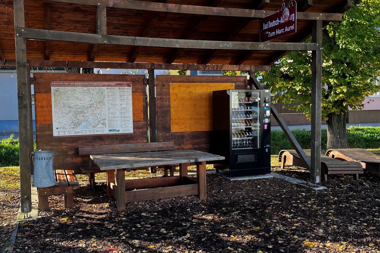 2405 Bad Deutsch Altenburg, Steinabrunngasse 56 - Getränke & Snackautomat