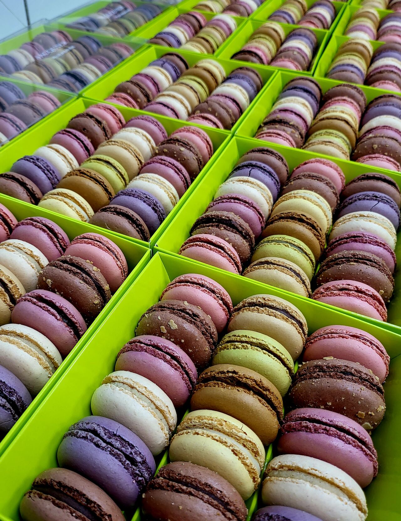MACARONS