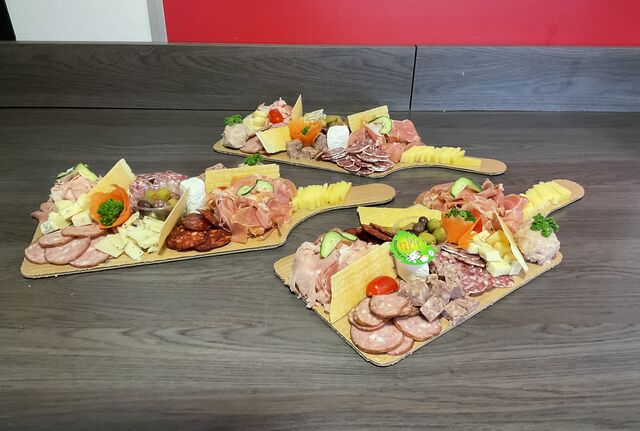 Planche apéro charcuterie fromage 