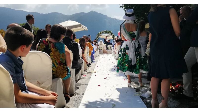 L’Hotel Asnigo di Cernobbio, grazie alla sua Terrazza Panoramica, è la perfetta Location per il vostro matrimonio.