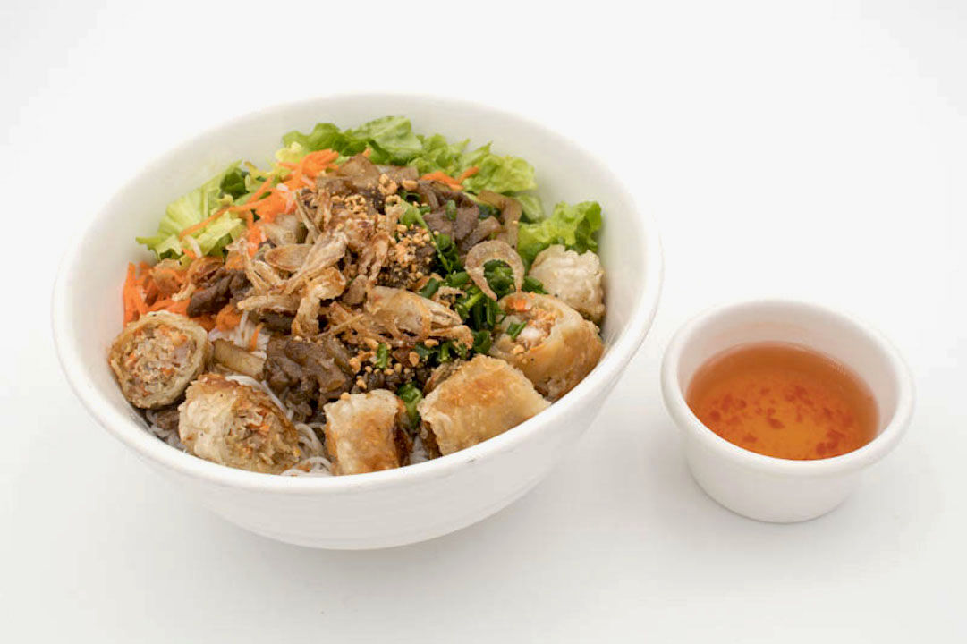 Bun bo lui cha gio (Boeuf grillé)