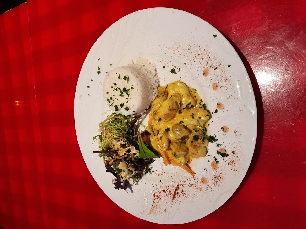 Medaillon de lotte au lait de coco ,curry rt gingembre et son riz basmati 