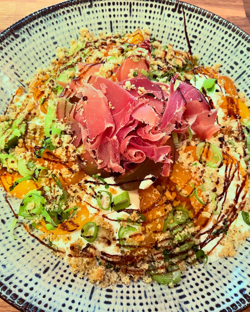 Carpaccio de tomates et jambon Serrano