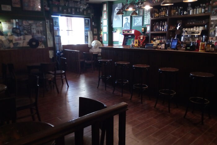 Café Cinema Puerto Real, bares y pubs en Puerto Real