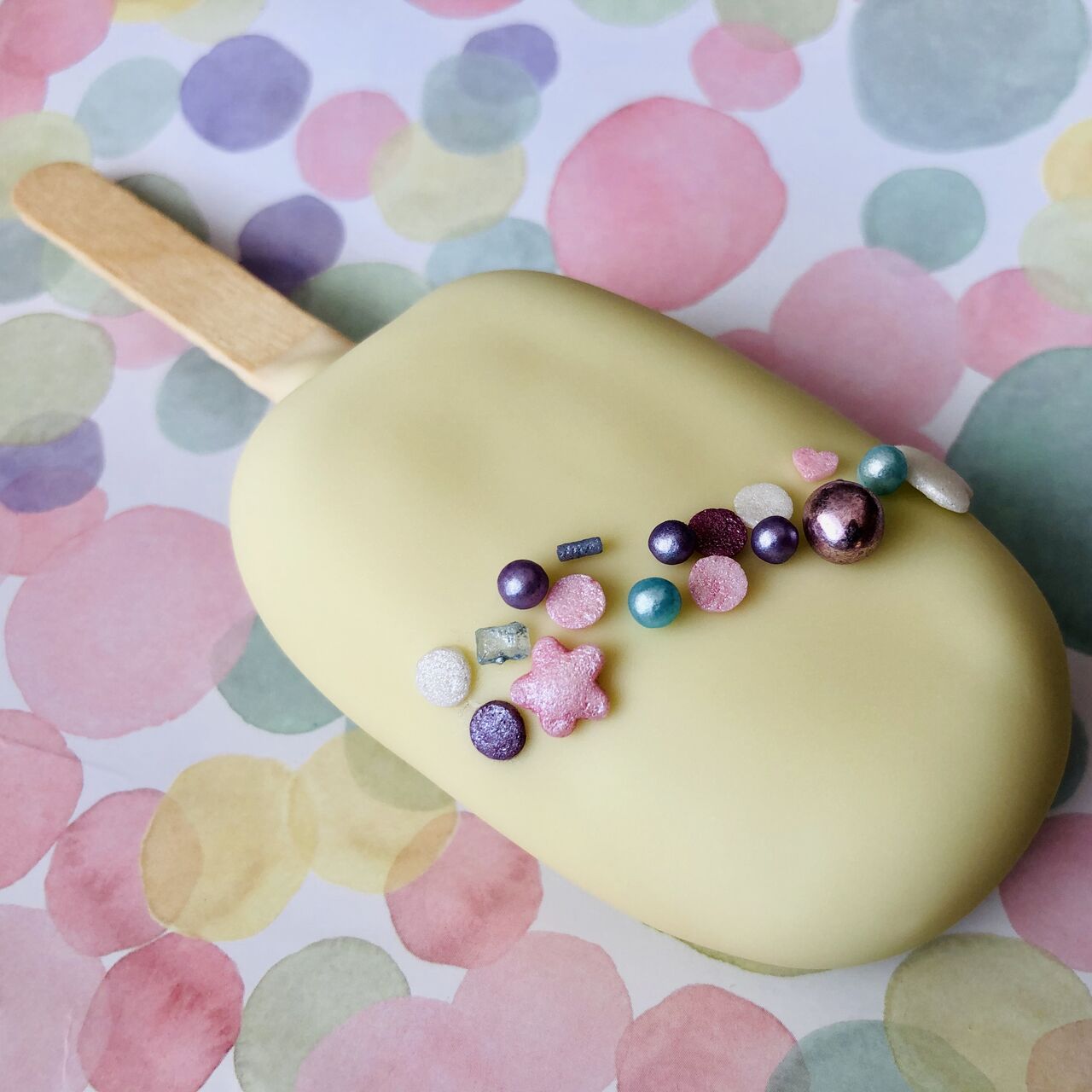 Cakesicles - ciasteczkowe lody w belgijskiej białej czekoladzie