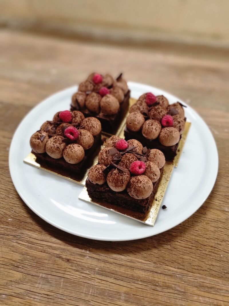 ČOKOLÁDOVÉ KOSTKY