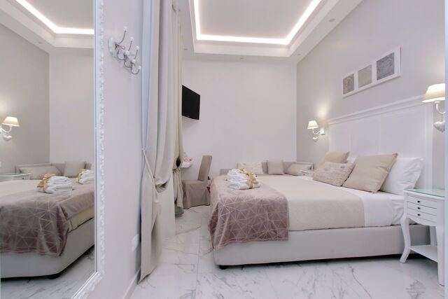 Camera Tripla Confort