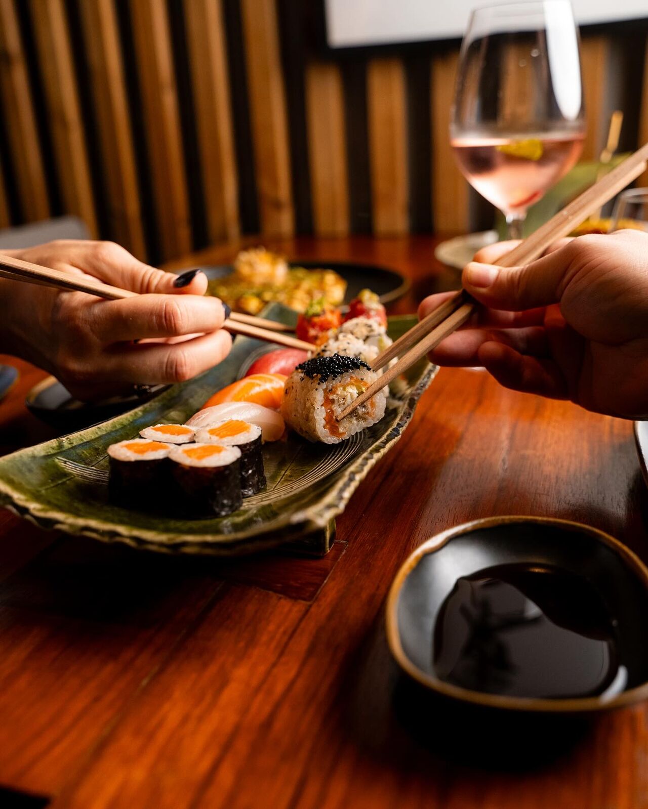 Venha descobrir os sabores autênticos do Japão aqui no Ikeda.