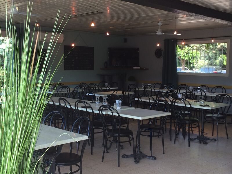 La salle vue de l’entrée 