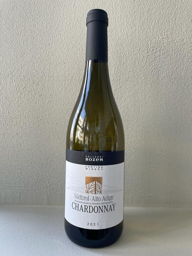 CHARDONNAY D.O.C 100% chardonnay