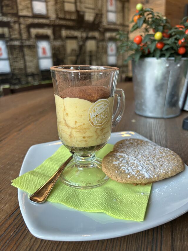 Caffè e Spuma di Zabaione con Ofelle di Parona