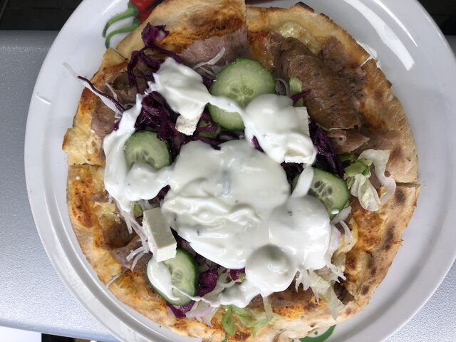 Döner Pizza Sandra 